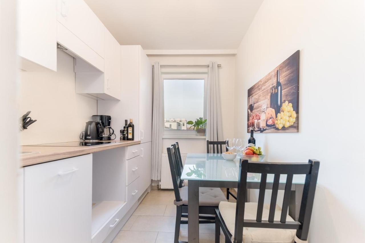 Perfect For Long Term Stay, Two Min To Hauptbahnhof, 18 Viena Exterior foto